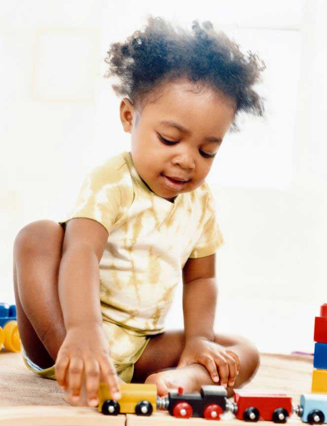 choosing safe toys for babies and toddlers